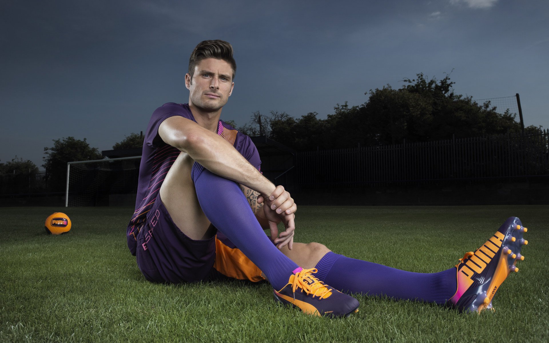 开云体育APP下载-伊萨克,从北欧寒夜到欧陆舞台,一记绝杀如何点燃勒沃库森的复兴之火?